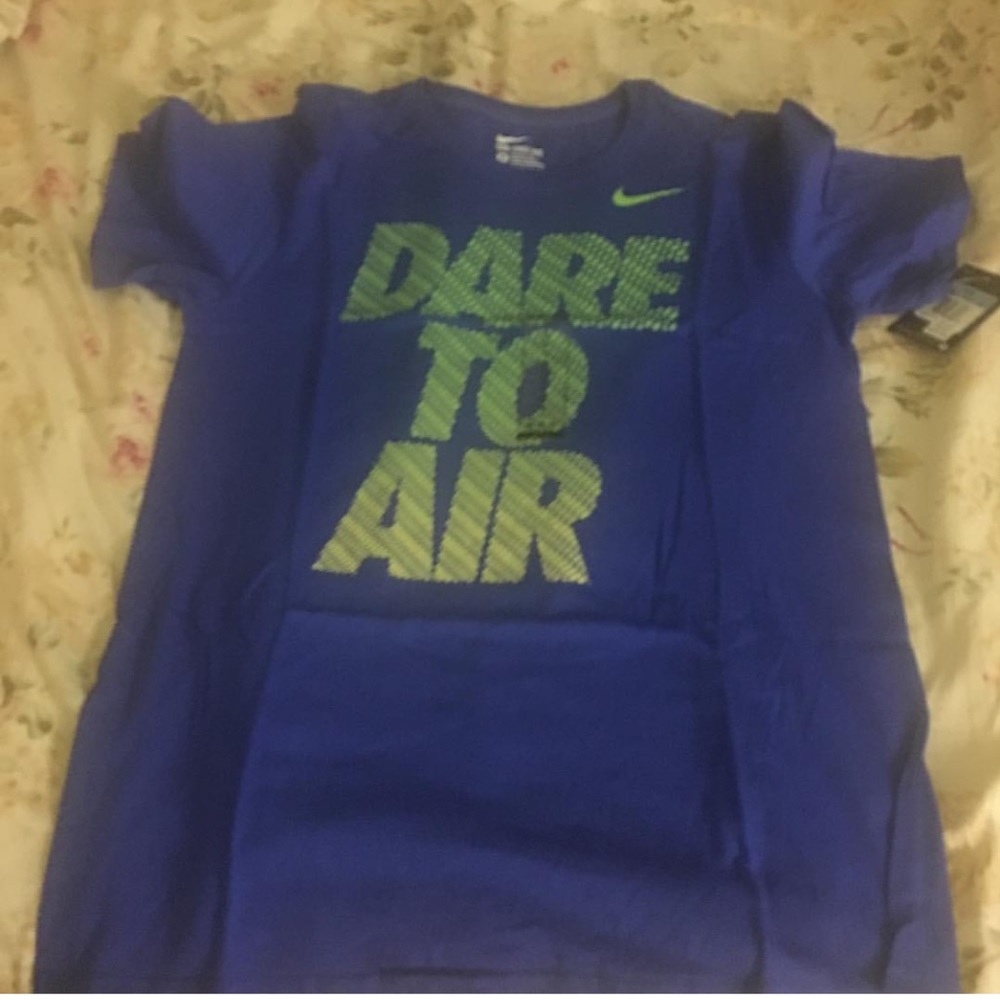 Nike T shirt